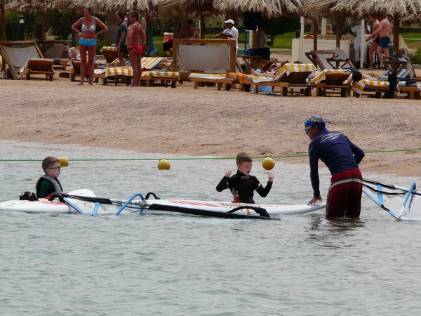 �� �����